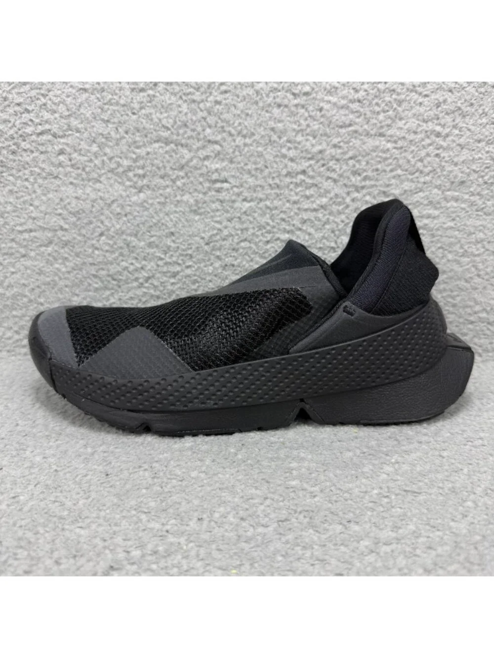 Nike item go